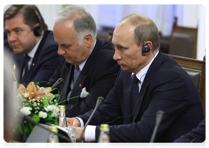 Prime Minister Vladimir Putin at a meeting with the leadership of the National Assembly of Serbia|23 march, 2011|20:21