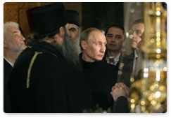 Vladimir Putin visits St Sava Cathedral in Belgrade to receive the supreme award of the Serbian Orthodox Church
