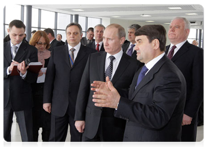 Prime Minister Vladimir Putin inspecting the operation of Sheremetyevo Airport|28 march, 2011|17:43