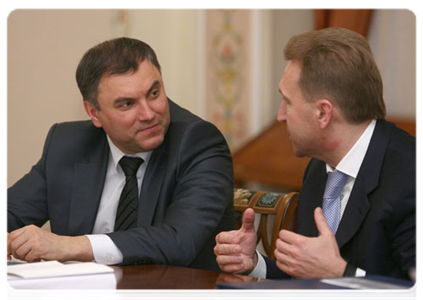 Deputy Prime Minister and Chief of Staff of the Government Executive Office  Vyacheslav Volodin and First Deputy Prime Minister Igor Shuvalov|29 march, 2011|17:55