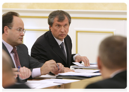 Deputy Prime Minister Igor Sechin at a meeting to discuss the issue of mine safety supervision|3 march, 2011|17:36