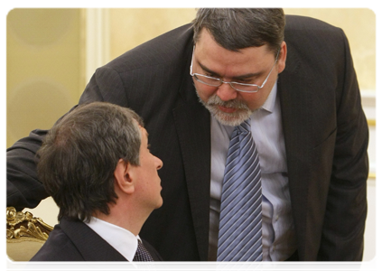 Deputy Prime Minister Igor Sechin and Igor Artemyev, head of the Federal Antimonopoly Service, at a meeting to discuss the issue of mine safety supervision|3 march, 2011|17:36