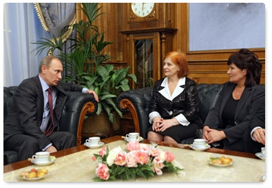 Prime Minister Vladimir Putin meets with the widows of miners who died in mining accidents in Vorkuta
