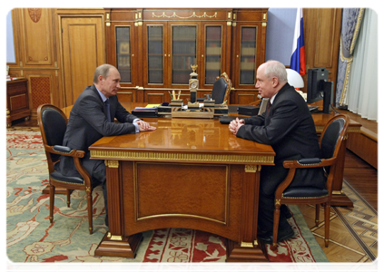 Prime Minister Vladimir Putin meets with CIS Executive Secretary Sergei Lebedev|3 march, 2011|21:32