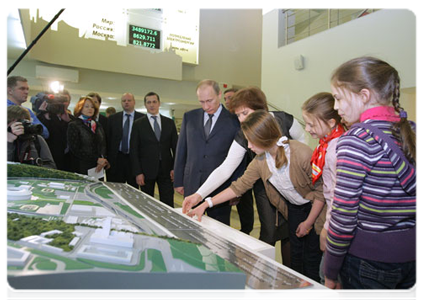 Prime Minister Vladimir Putin during a visit to the Vorobyovy Gory environmental and educational centre|30 march, 2011|15:54