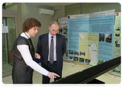 Prime Minister Vladimir Putin during a visit to the Vorobyovy Gory environmental and educational centre|30 march, 2011|15:54