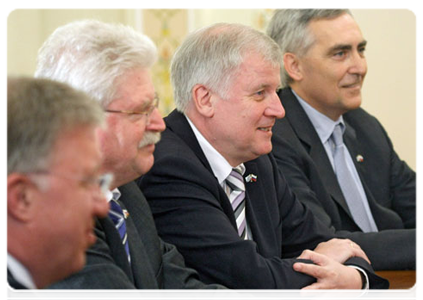 Minister-President of Bavaria Horst Seehofer at a meeting with Prime Minister Vladimir Putin|13 april, 2011|13:49