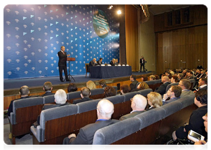 Prime Minister Vladimir Putin at the All-Russian Forum of Medical Workers|13 april, 2011|16:30