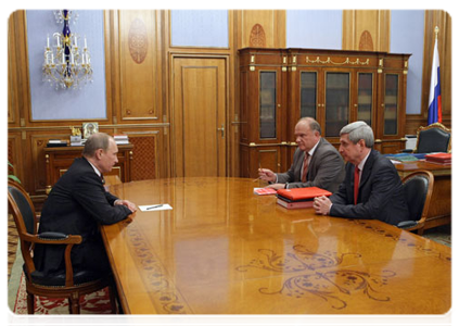 Prime Minister Vladimir Putin with Gennady Zyuganov, the leader of the Communist Party of the Russian Federation and of the Communist Party in the State Duma, and Ivan Melnikov, deputy chairman of the party|13 april, 2011|19:03