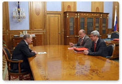 Prime Minister Vladimir Putin meets with Gennady Zyuganov, the leader of the Communist Party of the Russian Federation and of the Communist group in the State Duma, and Ivan Melnikov, deputy chairman of the party