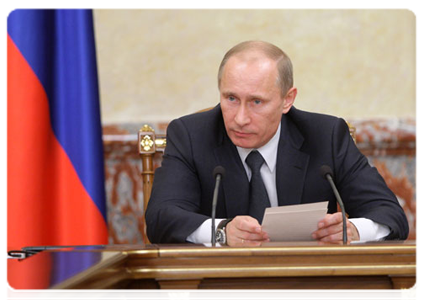 Prime Minister Vladimir Putin chairs a meeting of the government|21 april, 2011|19:01