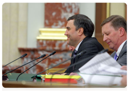 Deputy Prime Minister and Chief of the Government Staff Vyacheslav Volodin and Deputy Prime Minister Sergei Ivanov|21 april, 2011|19:01