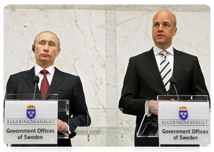 Prime Minister Vladimir Putin and Swedish Prime Minister Fredrik Reinfeldt at joint press conference following talks|27 april, 2011|16:16