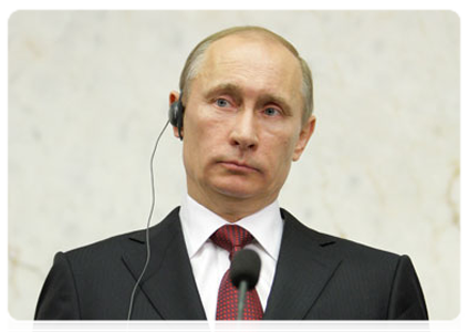 Председатель Правительства Российской Федерации В.В.Путин и Премьер-министр Швеции Ф.Рейнфельдт провели по итогам переговоров совместную пресс-конференцию|27 апреля, 2011|16:17