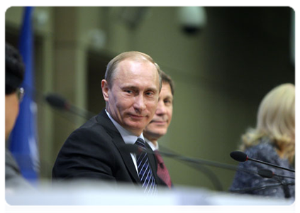 Prime Minister Vladimir Putin takes part in the First Global Ministerial Conference on Healthy Lifestyles and Noncommunicable Disease Control|28 april, 2011|14:21