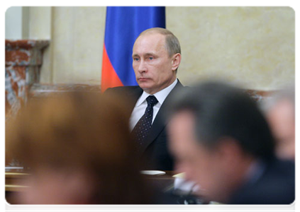Prime Minister Vladimir Putin chairs a meeting of the government|4 april, 2011|16:35