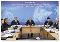 Prime Minister Vladimir Putin holds a meeting on measures to improve the forecasting system for natural disasters