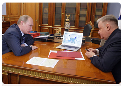 Prime Minister Vladimir Putin at a meeting with Konstantin Romodanovsky, director of the Federal Migration Service|10 may, 2011|14:30