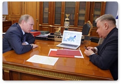 Prime Minister Vladimir Putin holds a meeting with Konstantin Romodanovsky, director of the Federal Migration Service