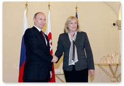 Prime Minister Vladimir Putin holds talks with Prime Minister of the Slovak Republic Iveta Radicova