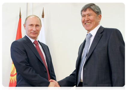 Prime Minister Vladimir Putin meets with Kyrgyz Prime Minister Alzambek Atambayev on the sidelines of the meeting of the CIS Heads of Government Council|19 may, 2011|17:19