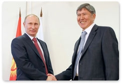 Prime Minister Vladimir Putin meets with Kyrgyz Prime Minister Alzambek Atambayev on the sidelines of the meeting of the CIS Heads of Government Council