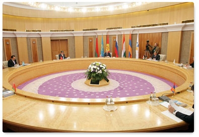 Prime Minister Putin takes part in a limited attendance meeting of the EurAsEC Interstate Council