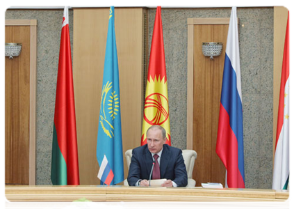 Prime Minister Putin at the limited attendance meeting of the EurAsEC Interstate Council|19 may, 2011|19:18