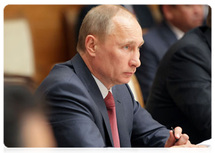 Председатель Правительства Российской Федерации В.В.Путин выступил на заседании Межгосударственного совета ЕврАзЭС в расширенном составе|19 мая, 2011|20:01