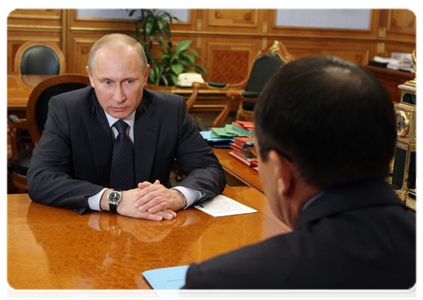 Prime Minister Putin holds a meeting with Federation Council member Nikolai Fyodorov|20 may, 2011|19:07