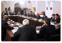 Vladimir Putin chairs an expanded meeting of the Presidium of the Presidential Council on the Development of Local Government in Pskov