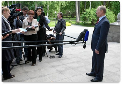 Председатель Правительства России В.В.Путин ответил на вопросы журналистов
