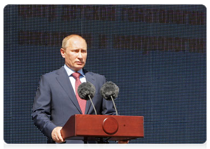 Prime Minister Vladimir Putin at the opening of the Federal Research and Clinical Centre for Children’s Hematology, Oncology and Immunology|1 june, 2011|17:57