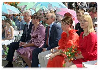 Prime Minister Vladimir Putin at the opening of the Federal Research and Clinical Centre for Children’s Hematology, Oncology and Immunology|1 june, 2011|17:57