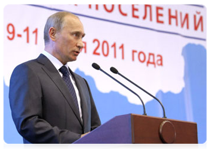 Prime Minister Vladimir Putin at the session of the Second National Forum of Rural Communities|10 june, 2011|18:27