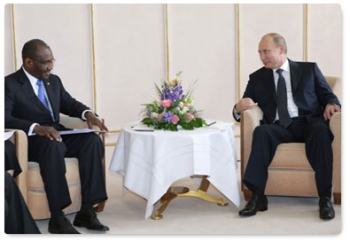 Prime Minister Vladimir Putin meets with Secretary General of the International Telecommunication Union Hamadoun Toure