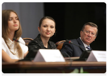 First Deputy Prime Minister Viktor Zubkov attends the fifth annual conference of the Russian Agrarian Movement|23 june, 2011|19:15