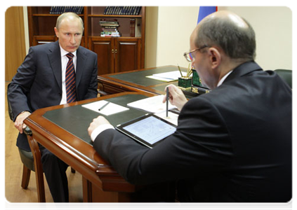 Prime Minister Vladimir Putin with Sverdlovsk Governor Alexander Misharin|30 june, 2011|18:34