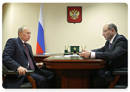 Prime Minister Vladimir Putin with Sverdlovsk Governor Alexander Misharin|30 june, 2011|18:36