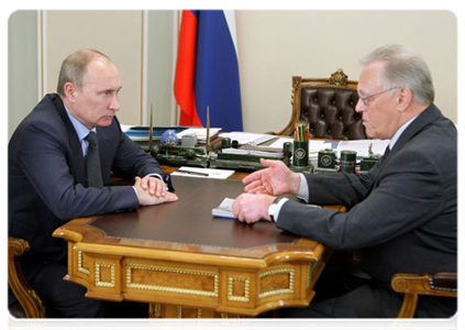 Prime Minister Vladimir Putin meets with President of the Russian Academy of Sciences Yuri Osipov|4 june, 2011|12:30