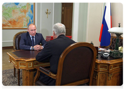 Prime Minister Vladimir Putin meeting with State Duma Speaker Boris Gryzlov, Chairman of the United Russia Party’s Supreme Council|13 july, 2011|13:12