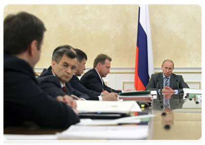 Prime Minister Vladimir Putin at a Government Presidium meeting|14 july, 2011|16:36