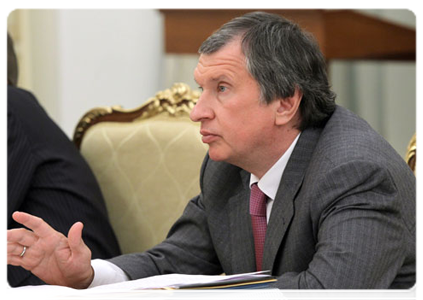 Deputy Prime Minister Igor Sechin at a Government Presidium meeting|14 july, 2011|16:45