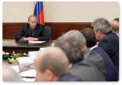 Prime Minister Vladimir Putin chairs a meeting in Kazan of the government commission investigating the Bulgaria shipwreck