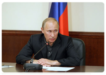 Prime Minister Vladimir Putin leads a meeting in Kazan of the government commission investigating the Bulgaria shipwreck|14 july, 2011|20:18