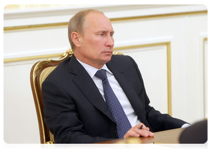 Prime Minister Vladimir Putin chairs a meeting of the Government Presidium|21 july, 2011|16:41