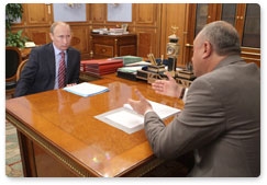 Председатель Правительства России В.В.Путин провёл рабочую встречу с губернатором Камчатского края В.И.Илюхиным
