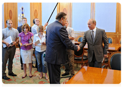 Prime Minister Vladimir Putin at a meeting with Kemerovo Region Governor Aman Tuleyev|28 july, 2011|15:34