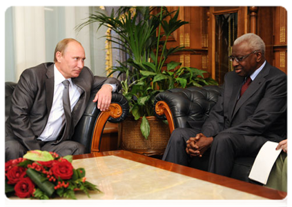 Prime Minister Vladimir Putin at a meeting with President of the  International Association of Athletics Federations (IAAF)  Lamine Diack|28 july, 2011|16:24