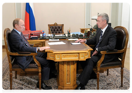 Prime Minister Vladimir Putin meeting with Moscow Mayor Sergei Sobyanin|29 july, 2011|15:32